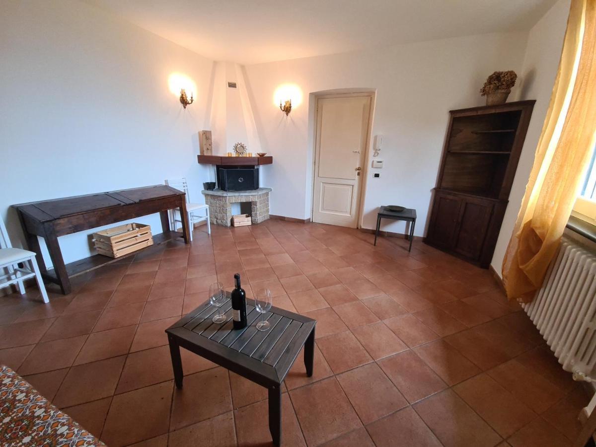 Dolce Casa Da Roby E Andrea By Portofinovacanze San Maurizio di Monte Exteriör bild