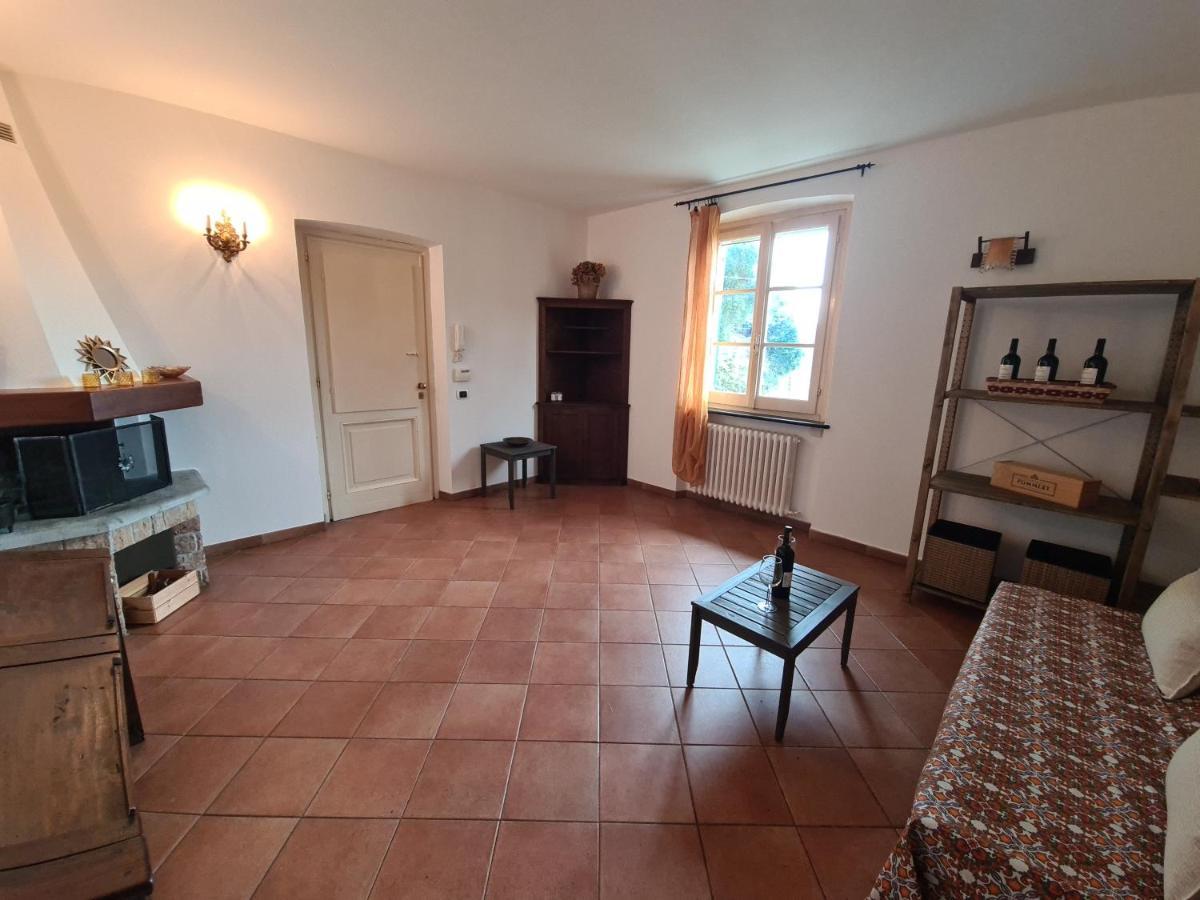 Dolce Casa Da Roby E Andrea By Portofinovacanze San Maurizio di Monte Exteriör bild