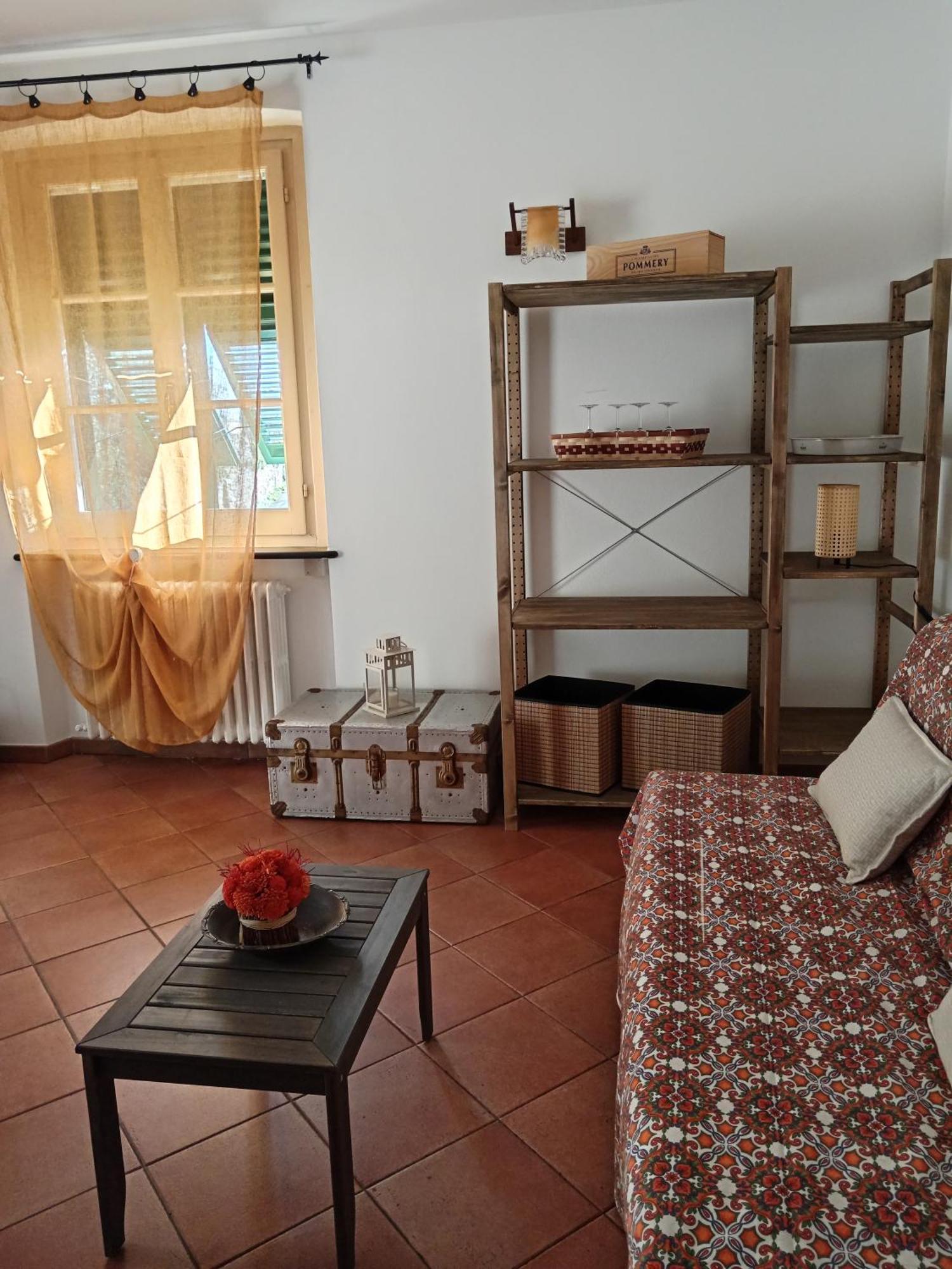 Dolce Casa Da Roby E Andrea By Portofinovacanze San Maurizio di Monte Exteriör bild