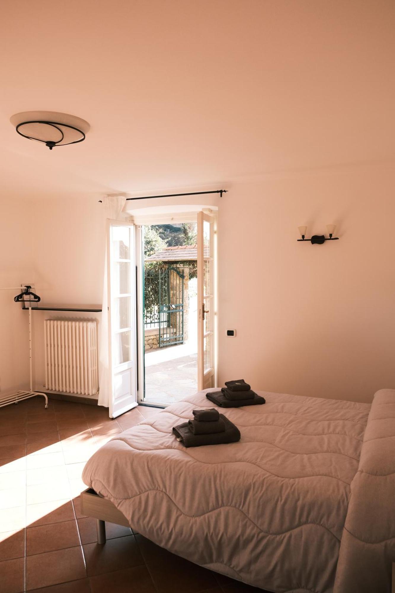 Dolce Casa Da Roby E Andrea By Portofinovacanze San Maurizio di Monte Exteriör bild