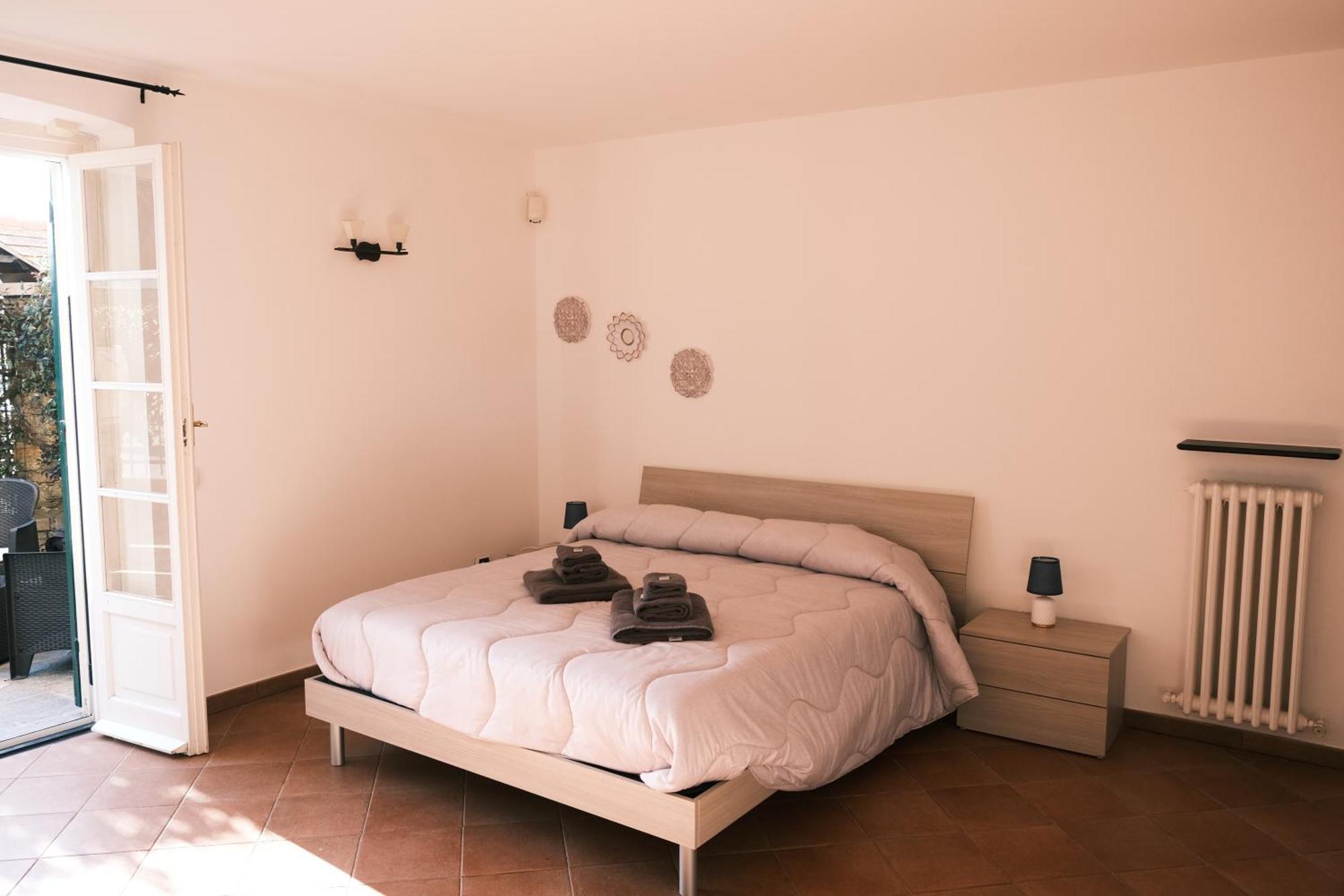 Dolce Casa Da Roby E Andrea By Portofinovacanze San Maurizio di Monte Exteriör bild