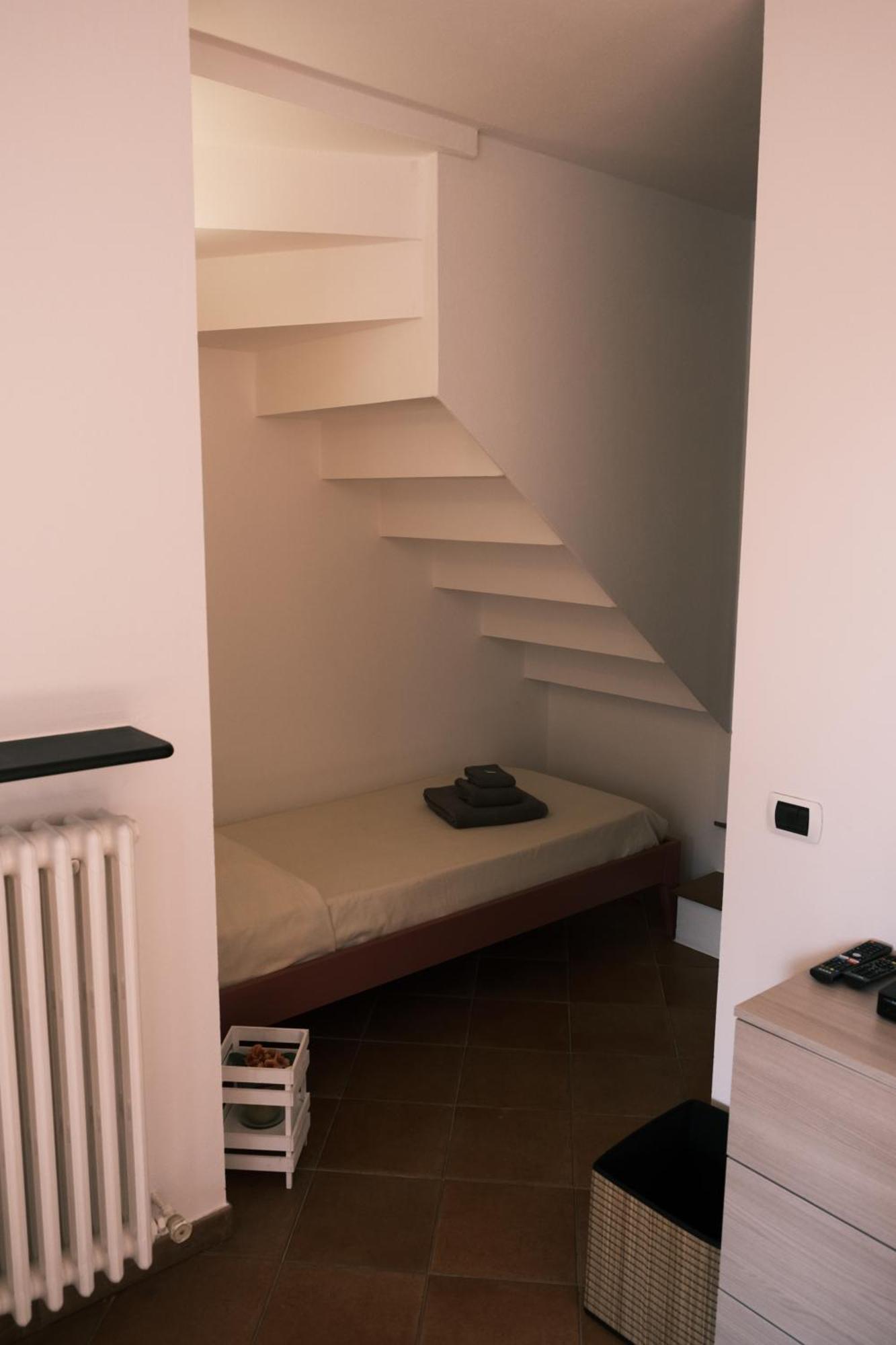Dolce Casa Da Roby E Andrea By Portofinovacanze San Maurizio di Monte Exteriör bild